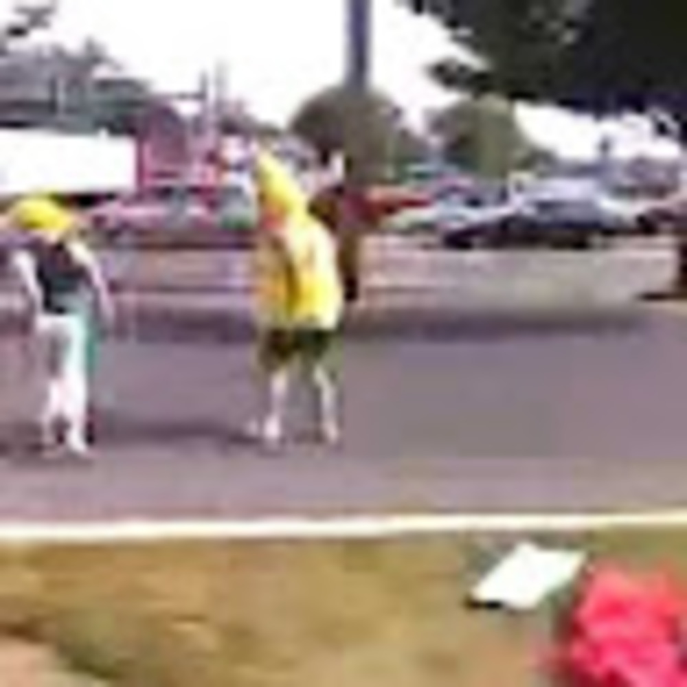 Meet your Posher, Carrie